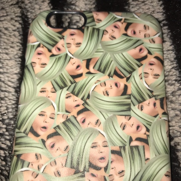 Authentic KIMOJI iPhone case - Picture 2 of 3